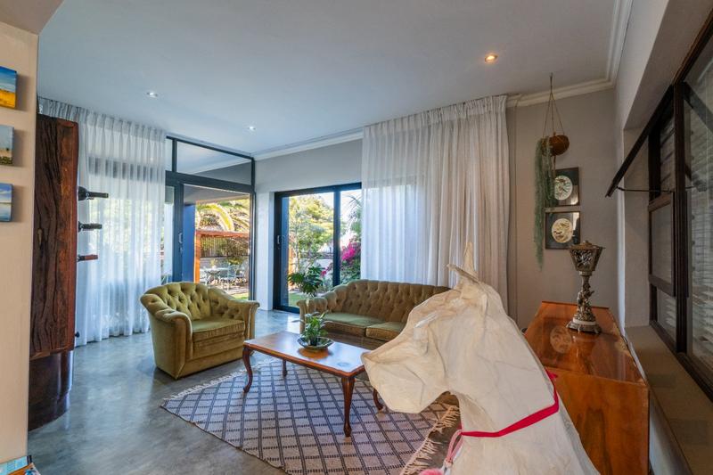 4 Bedroom Property for Sale in Linkside Western Cape